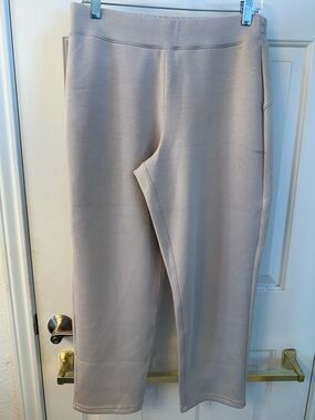 Spanx Light Taupe Knit Cropped Pants